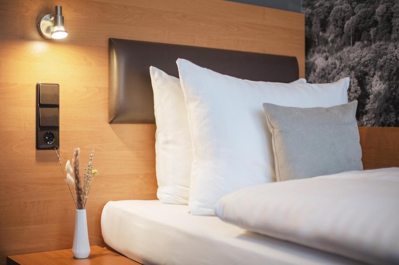Novum Hotel Bruy Stuttgart Exterior photo