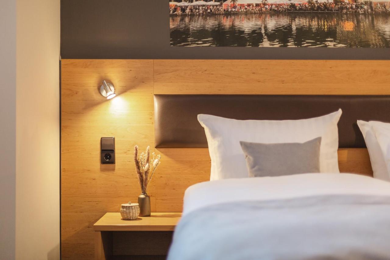 Novum Hotel Bruy Stuttgart Exterior photo