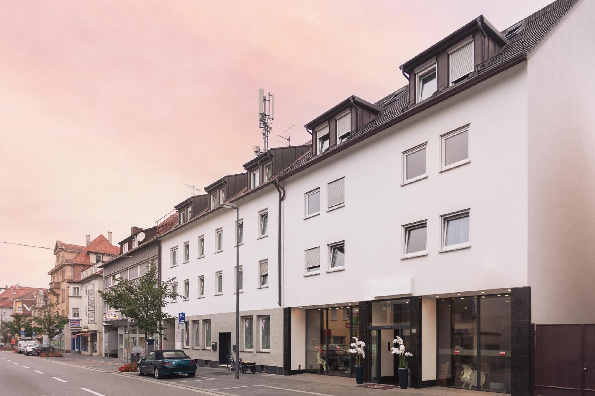 Novum Hotel Bruy Stuttgart Exterior photo